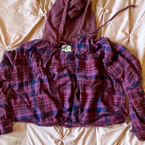 American Eagle Medium Cropped Flannel Jacket